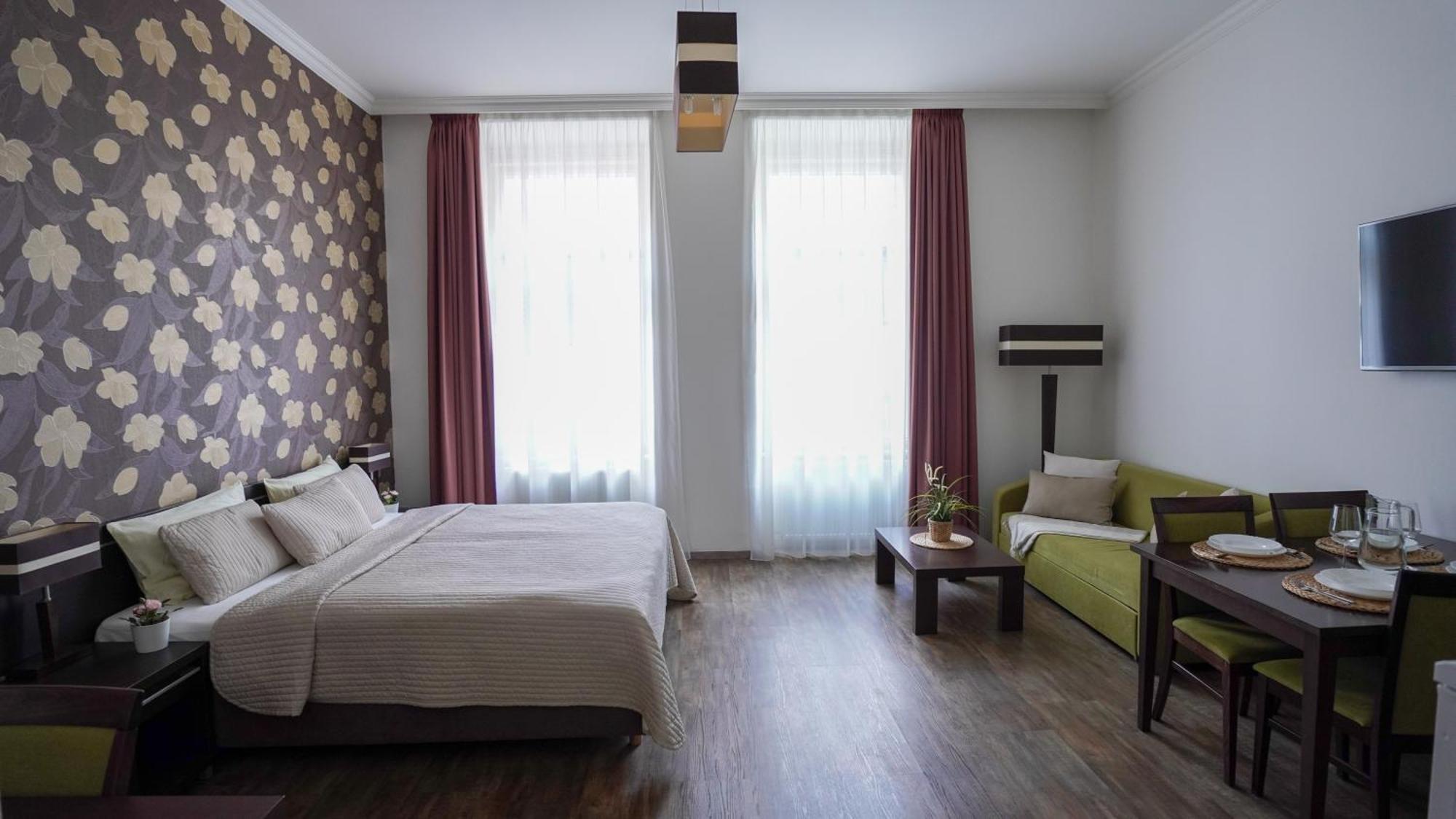 Elegant & Stylish Center Apartments! Praag Buitenkant foto